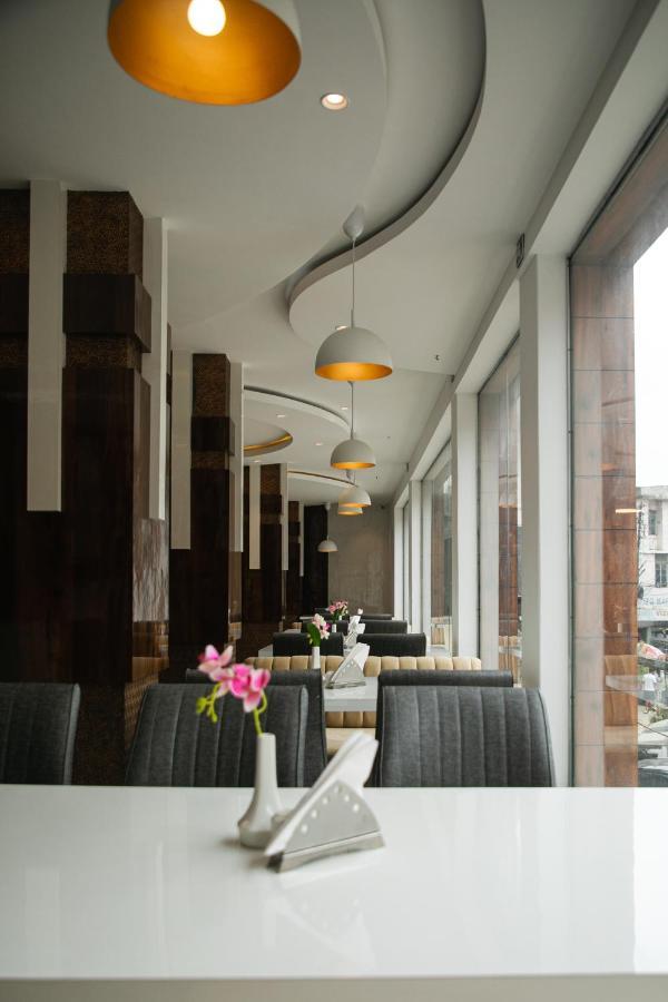 Crescent International Kohima 外观 照片